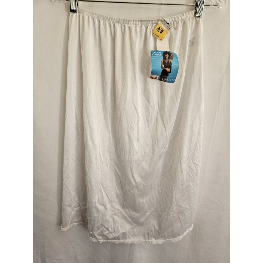 Vassarette Half Slip Women's White 24" Size Medium   NEW